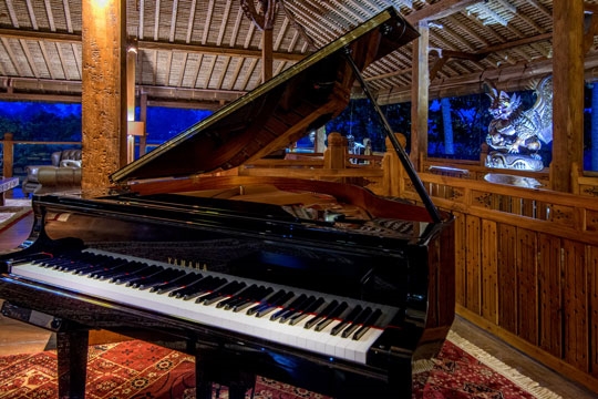 Permata Ayung Estate - Winong Pati grand piano